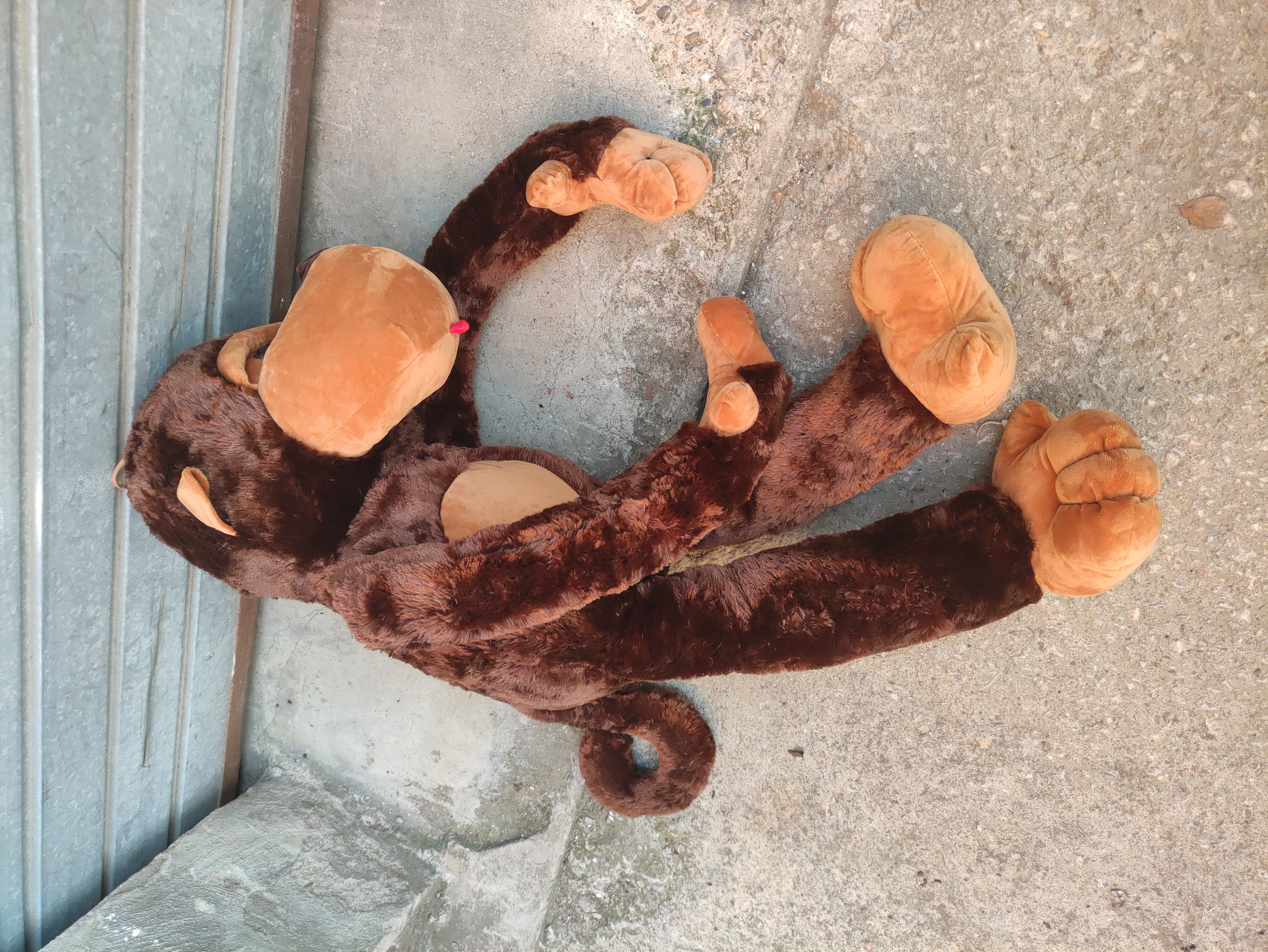 mono gorila juguete infantil peluche 56-100x52x36 1u
